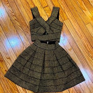 Charlotte Russe sleeveless gold and black skirt suit. Perfect for Holiday party
